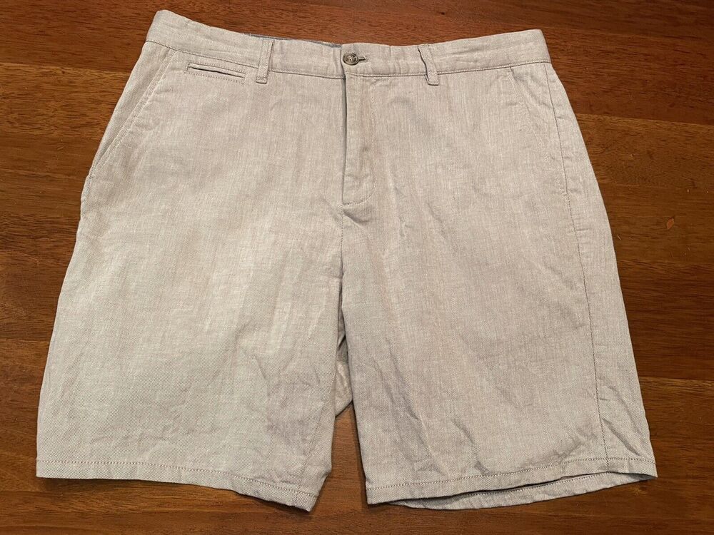 Size 34 Johhnie O Cotton Blend Light Gray Flat Front Shorts
